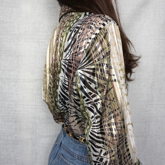 Unique Intricate Pattern Button Up Long Sleeve - Picture 3 of 5